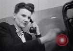 Standbild Pyramidensystem Gewinner und Verlierer United States USA, 1949, aus Sekunde 61 historischem Filmmaterial Videoclip 65675034651