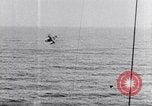 Standbild britischen Carrier Katapult Vereinigtes Königreich, 1952, aus Sekunde 21 historischem Filmmaterial Videoclip 65675034654