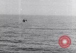 Standbild britischen Carrier Katapult Vereinigtes Königreich, 1952, aus Sekunde 24 historischem Filmmaterial Videoclip 65675034654