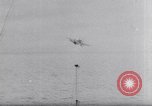 Standbild britischen Carrier Katapult Vereinigtes Königreich, 1952, aus Sekunde 34 historischem Filmmaterial Videoclip 65675034654