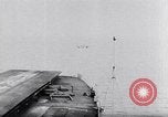 Standbild britischen Carrier Katapult Vereinigtes Königreich, 1952, aus Sekunde 41 historischem Filmmaterial Videoclip 65675034654