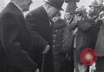 Standbild Winston Churchill Ottawa Ontario Kanada, 1952, aus Sekunde 38 historischem Filmmaterial Videoclip 65675034658