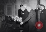 Standbild Winston Churchill Ottawa Ontario Kanada, 1952, aus Sekunde 47 historischem Filmmaterial Videoclip 65675034658