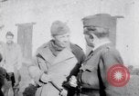 Standbild französische Truppen Italien, 1942, aus Sekunde 20 historischem Filmmaterial Videoclip 65675034675
