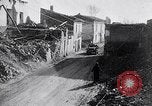 Standbild französische Truppen Italien, 1942, aus Sekunde 45 historischem Filmmaterial Videoclip 65675034675