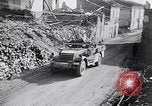 Standbild französische Truppen Italien, 1942, aus Sekunde 50 historischem Filmmaterial Videoclip 65675034675