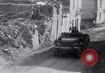 Standbild französische Truppen Italien, 1942, aus Sekunde 62 historischem Filmmaterial Videoclip 65675034675