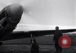 Standbild P-51 Mustang Ebene Vereinigtes Königreich, 1944, aus Sekunde 13 historischem Filmmaterial Videoclip 65675034680