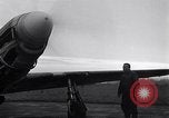 Standbild P-51 Mustang Ebene Vereinigtes Königreich, 1944, aus Sekunde 18 historischem Filmmaterial Videoclip 65675034680