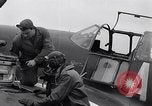 Standbild P-51 Mustang Ebene Vereinigtes Königreich, 1944, aus Sekunde 31 historischem Filmmaterial Videoclip 65675034680