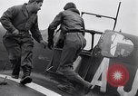 Standbild P-51 Mustang Ebene Vereinigtes Königreich, 1944, aus Sekunde 40 historischem Filmmaterial Videoclip 65675034680