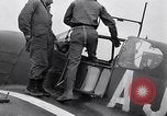 Standbild P-51 Mustang Ebene Vereinigtes Königreich, 1944, aus Sekunde 44 historischem Filmmaterial Videoclip 65675034680