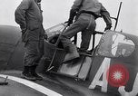 Standbild P-51 Mustang Ebene Vereinigtes Königreich, 1944, aus Sekunde 45 historischem Filmmaterial Videoclip 65675034680