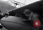 Standbild P-51 Mustang Ebene Vereinigtes Königreich, 1944, aus Sekunde 57 historischem Filmmaterial Videoclip 65675034680