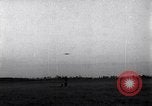 Standbild 354 Fighter Group Criqueville Frankreich, 1944, aus Sekunde 8 historischem Filmmaterial Videoclip 65675034681