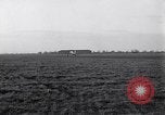 Standbild 354 Fighter Group Criqueville Frankreich, 1944, aus Sekunde 32 historischem Filmmaterial Videoclip 65675034681