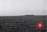 Standbild 354 Fighter Group Criqueville Frankreich, 1944, aus Sekunde 34 historischem Filmmaterial Videoclip 65675034681