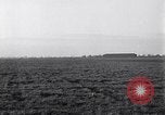 Standbild 354 Fighter Group Criqueville Frankreich, 1944, aus Sekunde 36 historischem Filmmaterial Videoclip 65675034681