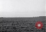 Standbild 354 Fighter Group Criqueville Frankreich, 1944, aus Sekunde 42 historischem Filmmaterial Videoclip 65675034681