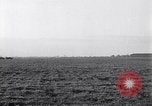 Standbild 354 Fighter Group Criqueville Frankreich, 1944, aus Sekunde 44 historischem Filmmaterial Videoclip 65675034681