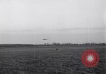 Standbild 354 Fighter Group Criqueville Frankreich, 1944, aus Sekunde 47 historischem Filmmaterial Videoclip 65675034681