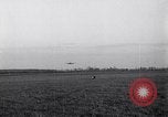 Standbild 354 Fighter Group Criqueville Frankreich, 1944, aus Sekunde 48 historischem Filmmaterial Videoclip 65675034681