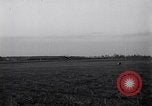 Standbild 354 Fighter Group Criqueville Frankreich, 1944, aus Sekunde 52 historischem Filmmaterial Videoclip 65675034681