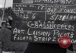 Standbild Fotograf Pacific Theater, 1944, aus Sekunde 8 historischem Filmmaterial Videoclip 65675034682