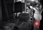 Standbild Fotograf Pacific Theater, 1944, aus Sekunde 33 historischem Filmmaterial Videoclip 65675034682