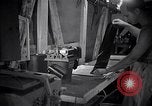 Standbild Fotograf Pacific Theater, 1944, aus Sekunde 48 historischem Filmmaterial Videoclip 65675034682