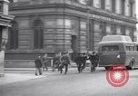 Image American Red Cross Club Londonderry Irlande du Nord, 1942, de la seconde 46 séquences d'archives historiques vidéo 65675034687