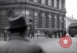 Image American Red Cross Club Londonderry Irlande du Nord, 1942, de la seconde 50 séquences d'archives historiques vidéo 65675034687