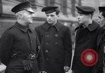 Immagine di La Croce Rossa americana Rainbow Club ad angolo Londra Inghilterra Regno Unito, 1942, secondo 11 filmato di repertorio 65675034688