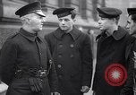 Immagine di La Croce Rossa americana Rainbow Club ad angolo Londra Inghilterra Regno Unito, 1942, secondo 13 filmato di repertorio 65675034688