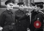 Immagine di La Croce Rossa americana Rainbow Club ad angolo Londra Inghilterra Regno Unito, 1942, secondo 16 filmato di repertorio 65675034688