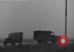 Immagine di I piloti della 334 Fighter Squadron tenere il punteggio di vittorie Il Debden Inghilterra, 1945, secondo 35 filmato di repertorio 65675034698
