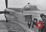 Immagine di Capitano Shelton W Monroe di 334 Fighter Squadron Il Debden Inghilterra, 1945, secondo 1 filmato di repertorio 65675034699