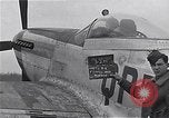 Immagine di Capitano Shelton W Monroe di 334 Fighter Squadron Il Debden Inghilterra, 1945, secondo 6 filmato di repertorio 65675034699