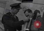 Immagine di Capitano Shelton W Monroe di 334 Fighter Squadron Il Debden Inghilterra, 1945, secondo 54 filmato di repertorio 65675034699