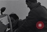 Immagine di I piloti della 334 Squadriglia 4° Fighter Group e P-51s Il Debden Inghilterra, 1945, secondo 7 filmato di repertorio 65675034701