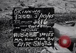 Standbild Bombardierung Okinawa Ryukyu Inseln, 1945, aus Sekunde 3 historischem Filmmaterial Videoclip 65675034736