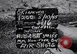 Standbild Bombardierung Okinawa Ryukyu Inseln, 1945, aus Sekunde 7 historischem Filmmaterial Videoclip 65675034736