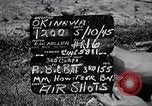Standbild Bombardierung Okinawa Ryukyu Inseln, 1945, aus Sekunde 8 historischem Filmmaterial Videoclip 65675034736