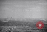 Standbild Bombardierung Okinawa Ryukyu Inseln, 1945, aus Sekunde 59 historischem Filmmaterial Videoclip 65675034736