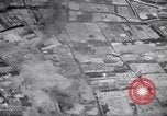 Standbild Bombardierung Shuri Okinawa Ryukyu Inseln, 1945, aus Sekunde 27 historischem Filmmaterial Videoclip 65675034737