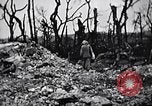 Standbild Marines Shuri Okinawa Ryukyu Inseln, 1945, aus Sekunde 16 historischem Filmmaterial Videoclip 65675034738