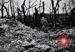 Standbild Marines Shuri Okinawa Ryukyu Inseln, 1945, aus Sekunde 19 historischem Filmmaterial Videoclip 65675034738