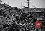 Standbild Marines Shuri Okinawa Ryukyu Inseln, 1945, aus Sekunde 35 historischem Filmmaterial Videoclip 65675034738