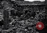 Standbild Marines Shuri Okinawa Ryukyu Inseln, 1945, aus Sekunde 49 historischem Filmmaterial Videoclip 65675034738