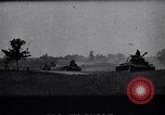 Standbild Deutsche Soldaten greifen Stalingrad an Stalingrad Russland, 1942, aus Sekunde 3 historischem Filmmaterial Videoclip 65675034742